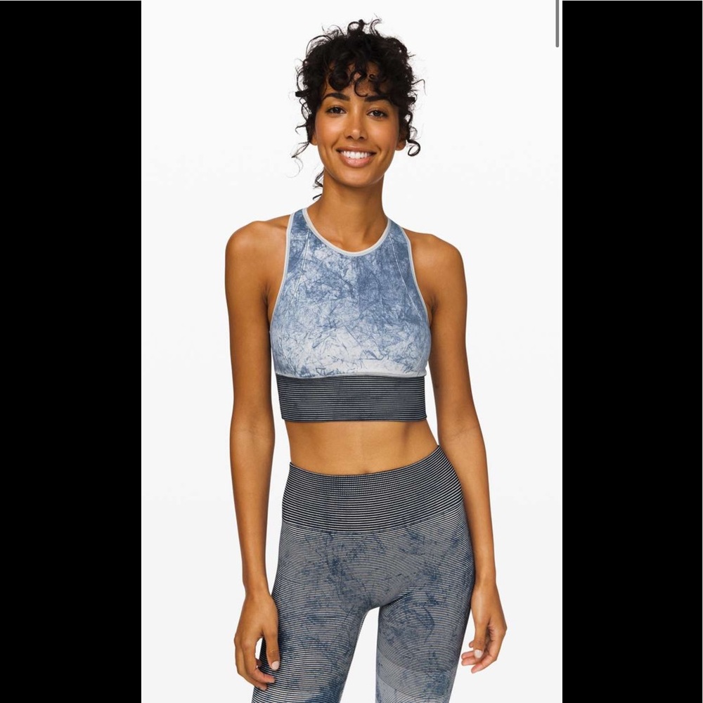 Lululemon Ebb to Train Bra *Wash
White / Black / Luna